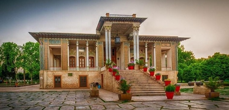 construction-of-an-iranian-villa